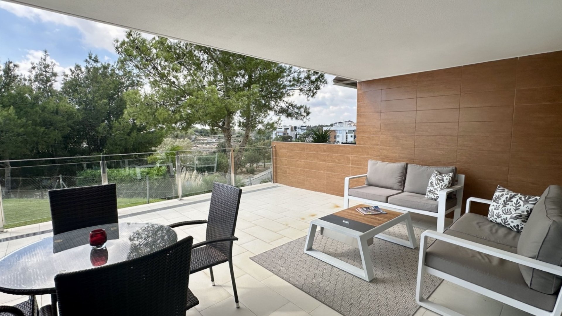 Revente - Appartements -
Orihuela Costa - Villamartín