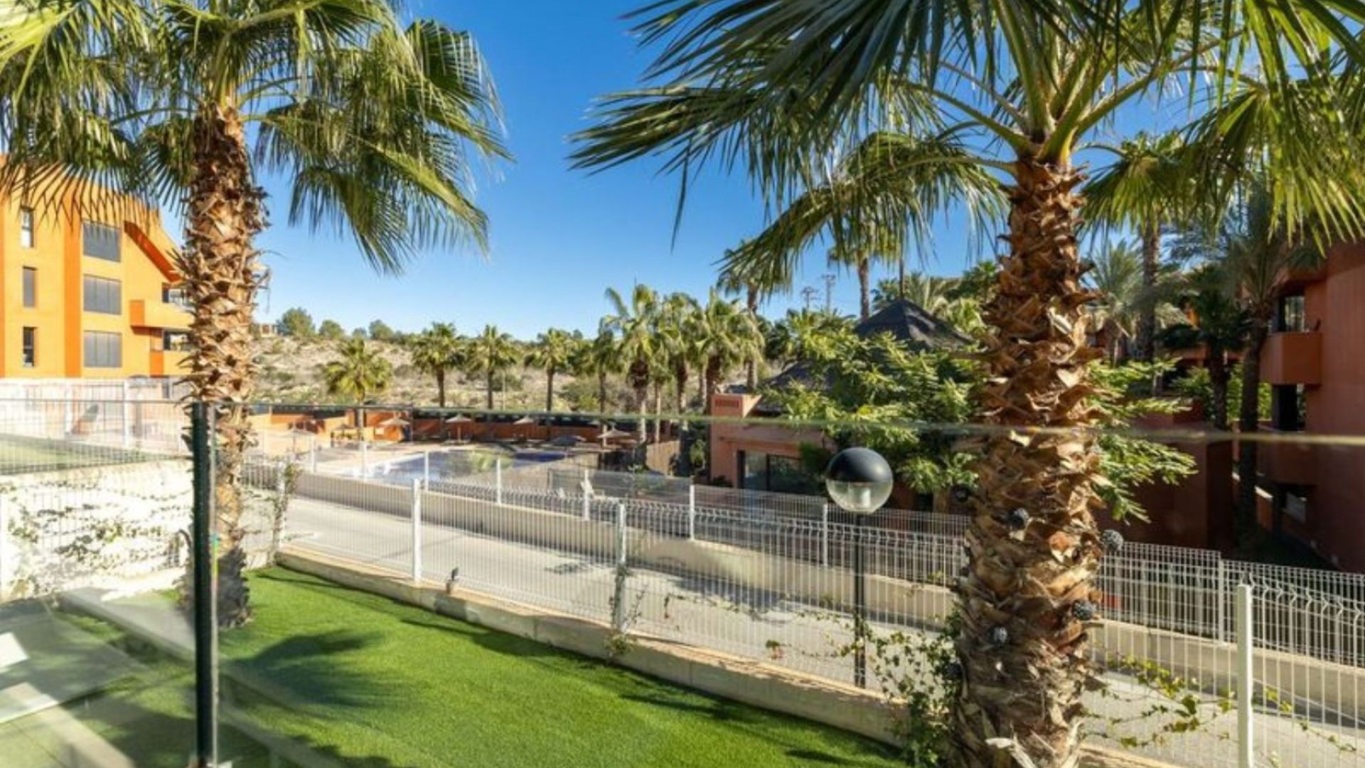 Revente - Appartements -
Orihuela Costa - Villamartín