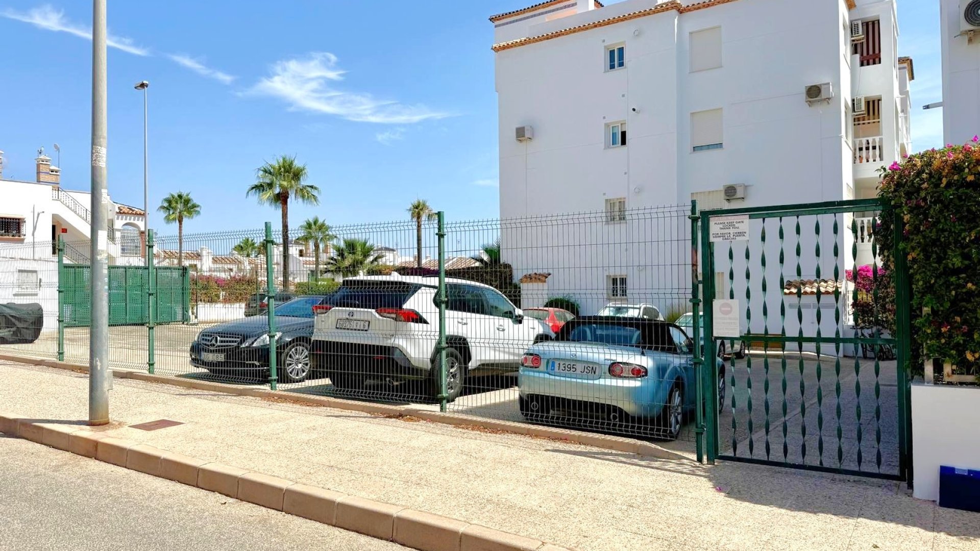 Revente - Appartements -
Orihuela Costa - Villamartín