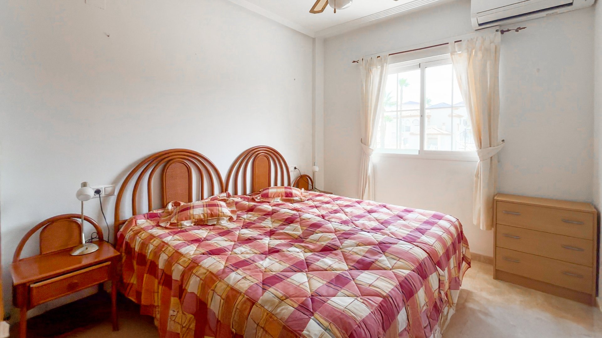 Revente - Appartements -
Orihuela Costa - Villamartin