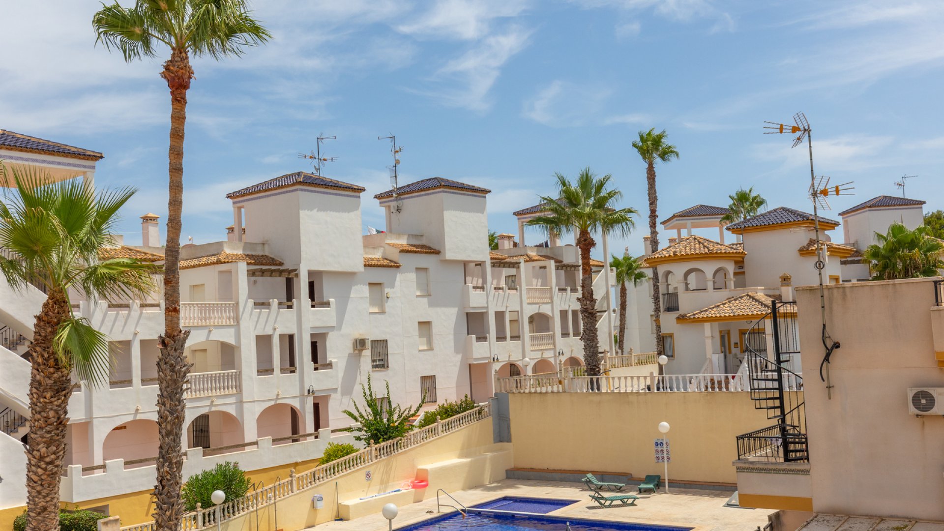 Revente - Appartements -
Orihuela Costa - Villamartin