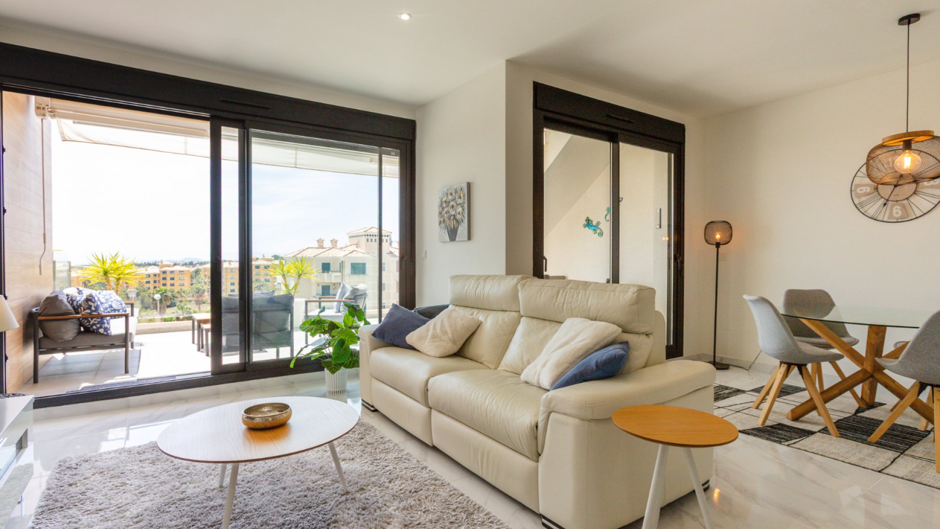 Revente - Appartements -
Orihuela Costa - Villamartín