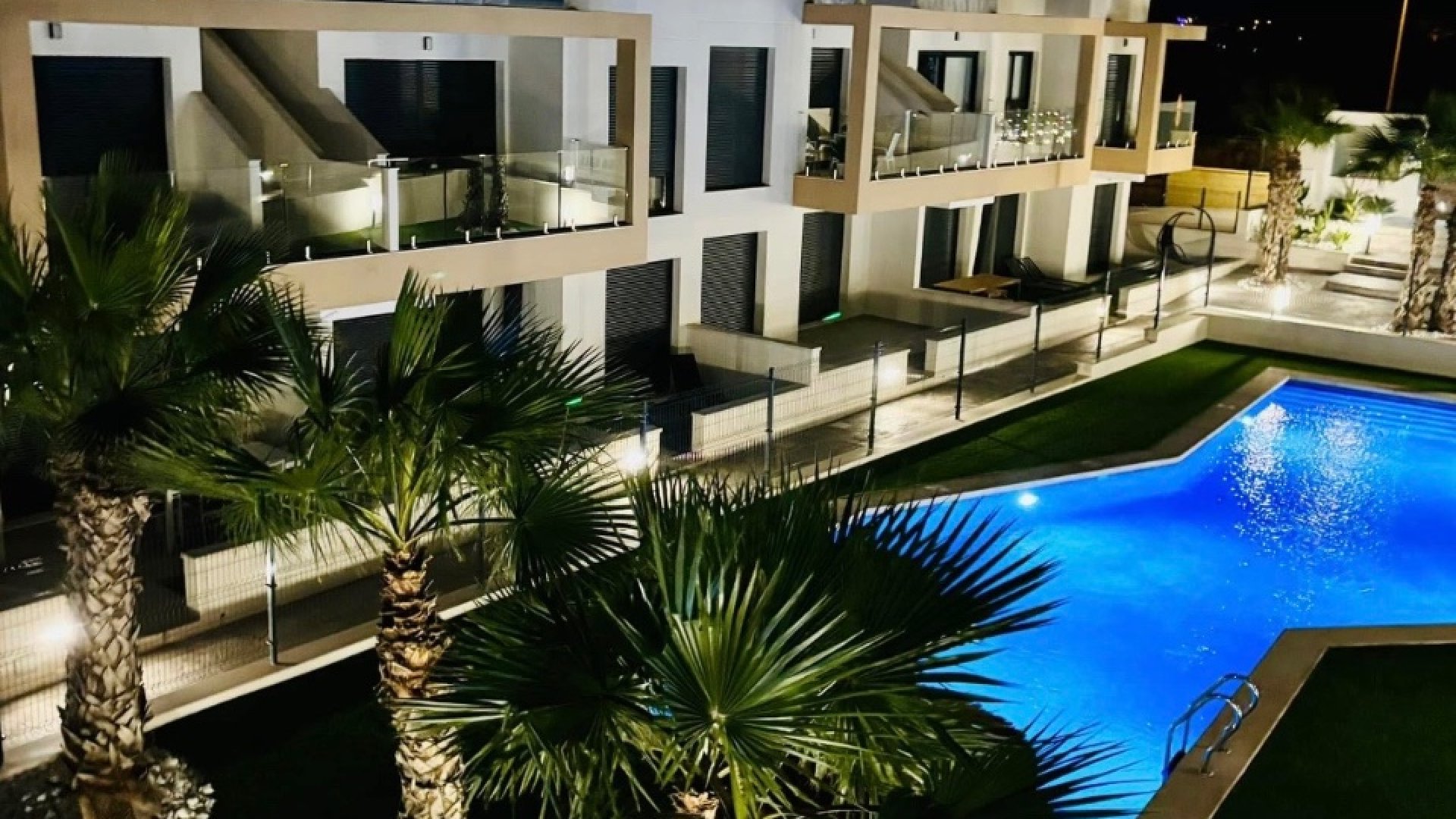 Revente - Appartements -
Orihuela Costa - Villamartín