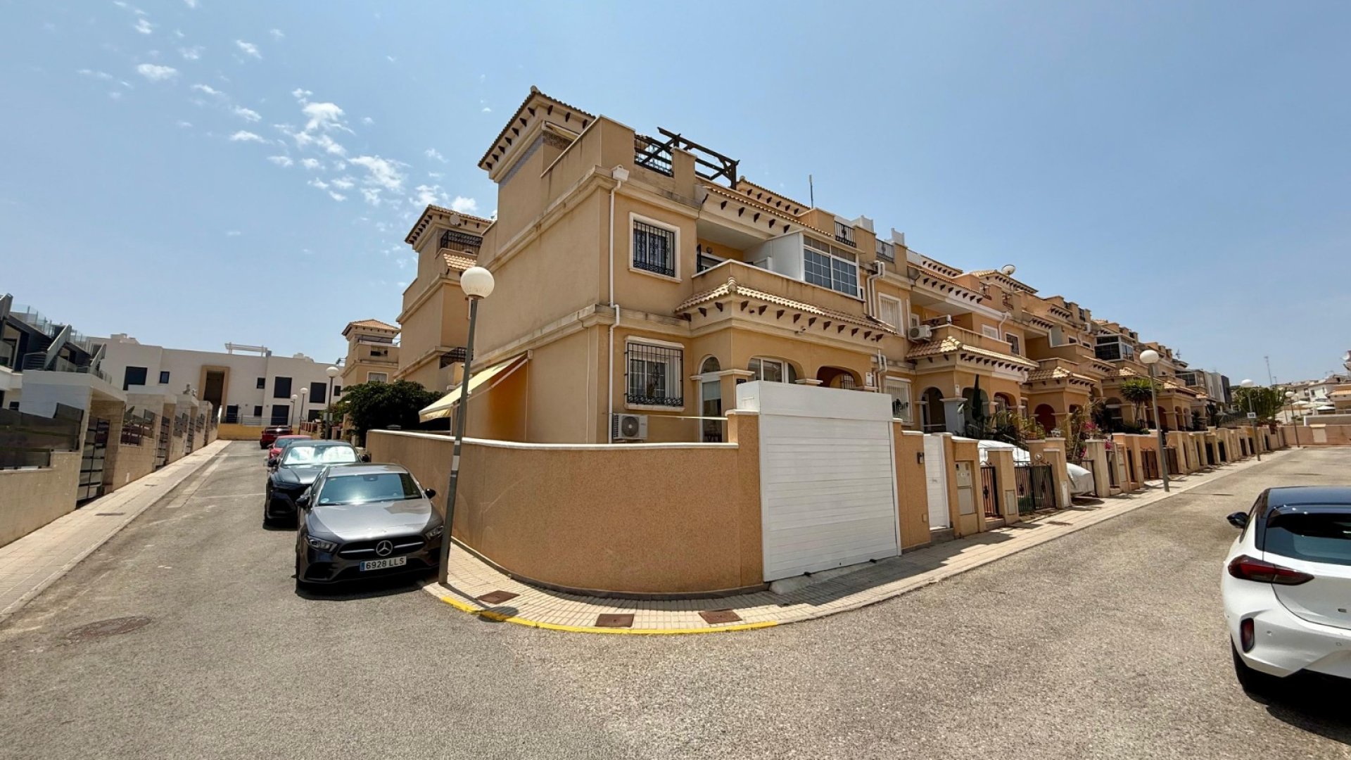 Revente - Appartements -
Orihuela Costa - Villamartín
