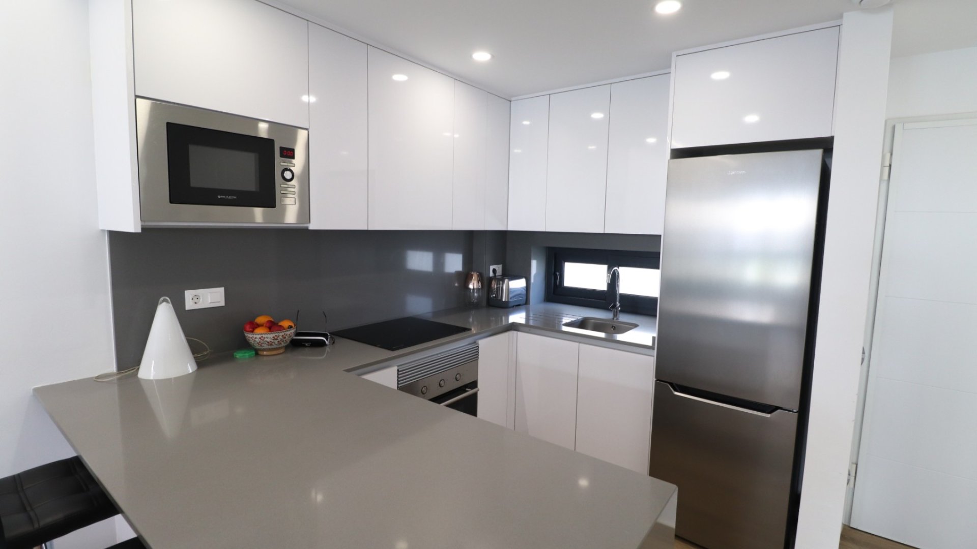Revente - Appartements -
Orihuela Costa - Villamartín