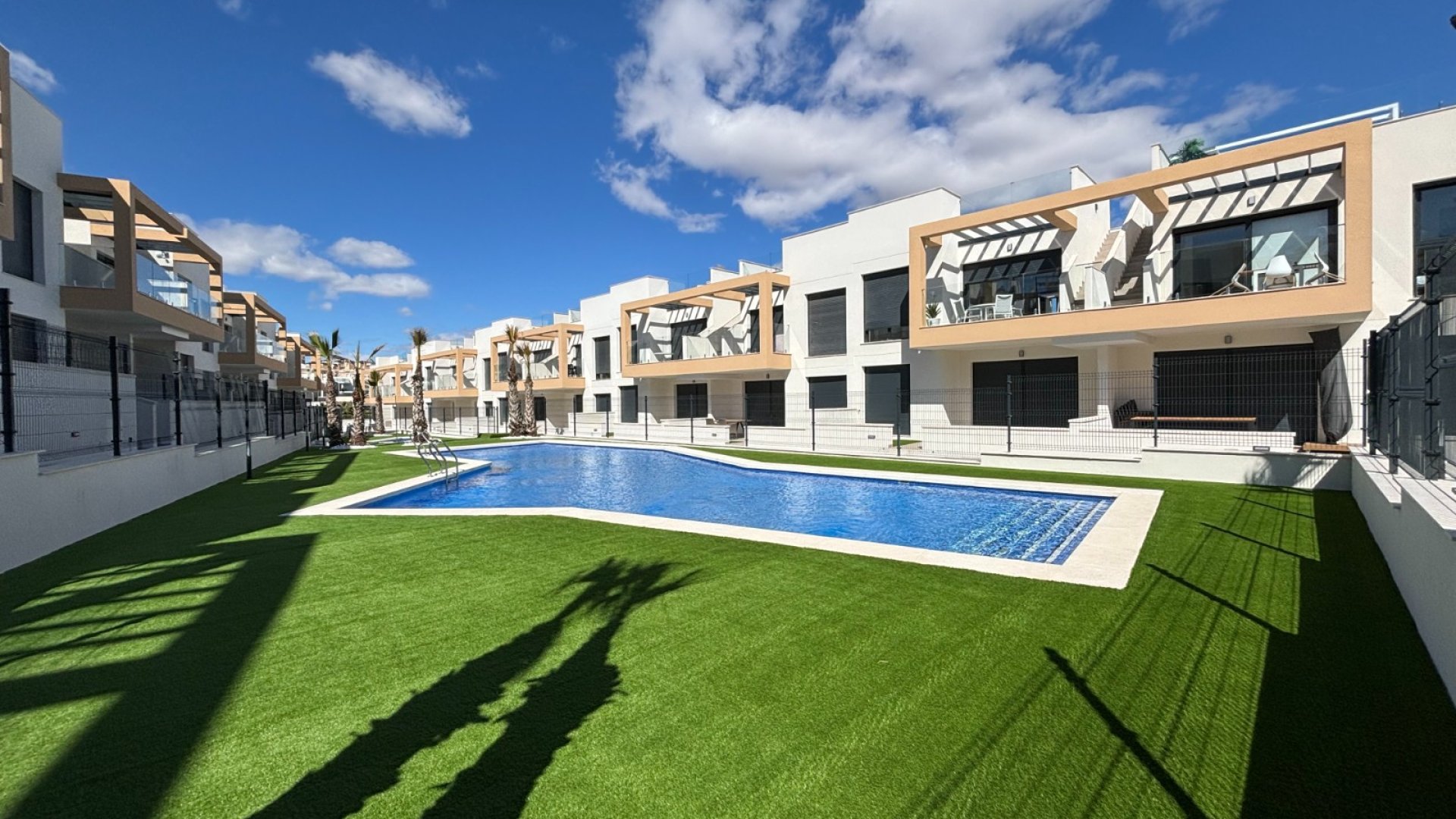 Revente - Appartements -
Orihuela Costa - Villamartín