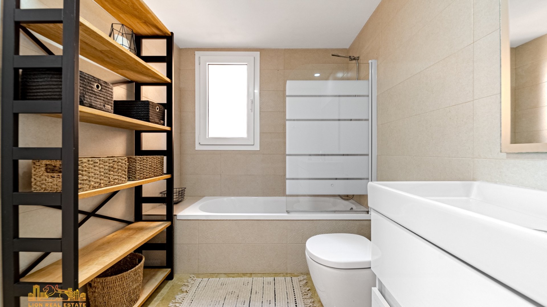 Revente - Appartements -
Punta Prima