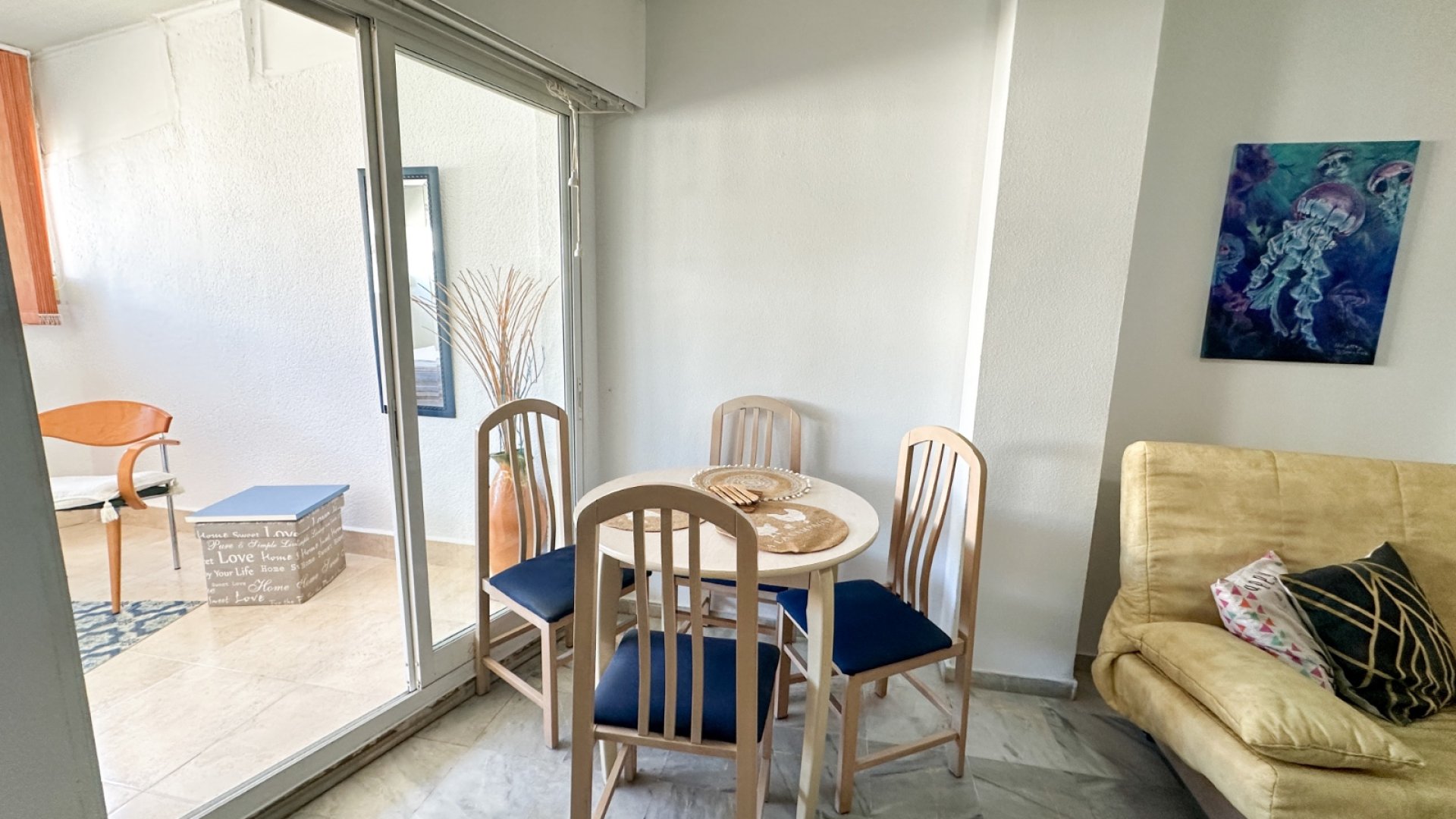 Revente - Appartements -
Torrevieja - Center