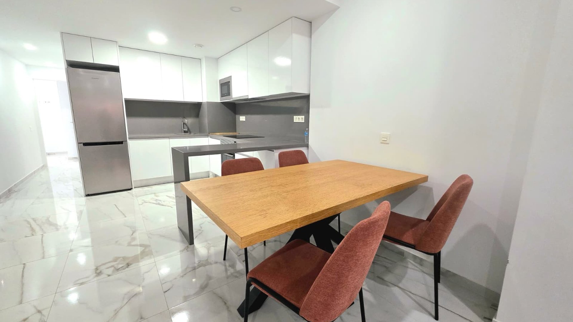 Revente - Appartements -
Torrevieja - Center
