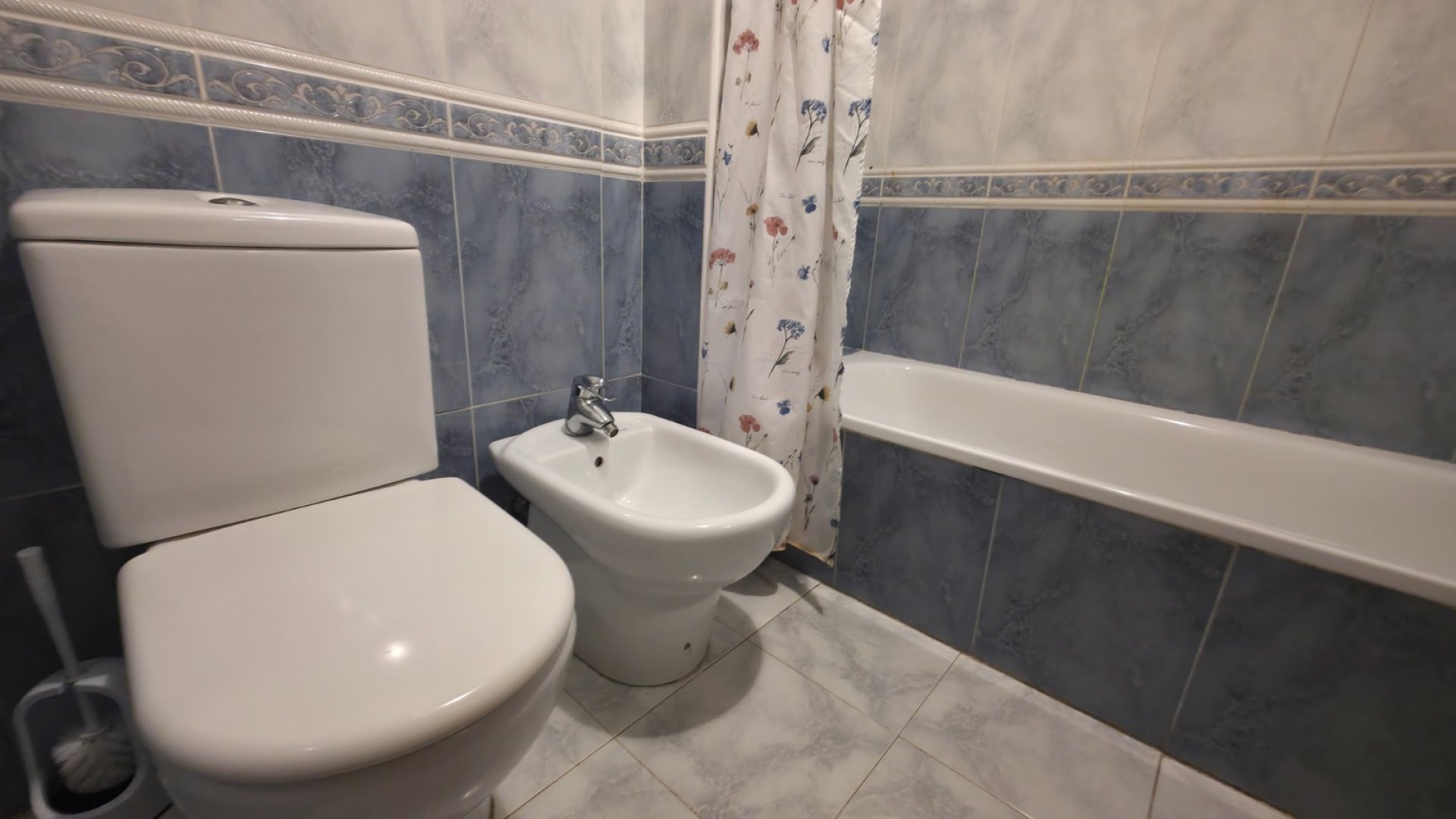 Revente - Appartements -
Torrevieja - Paseo maritimo