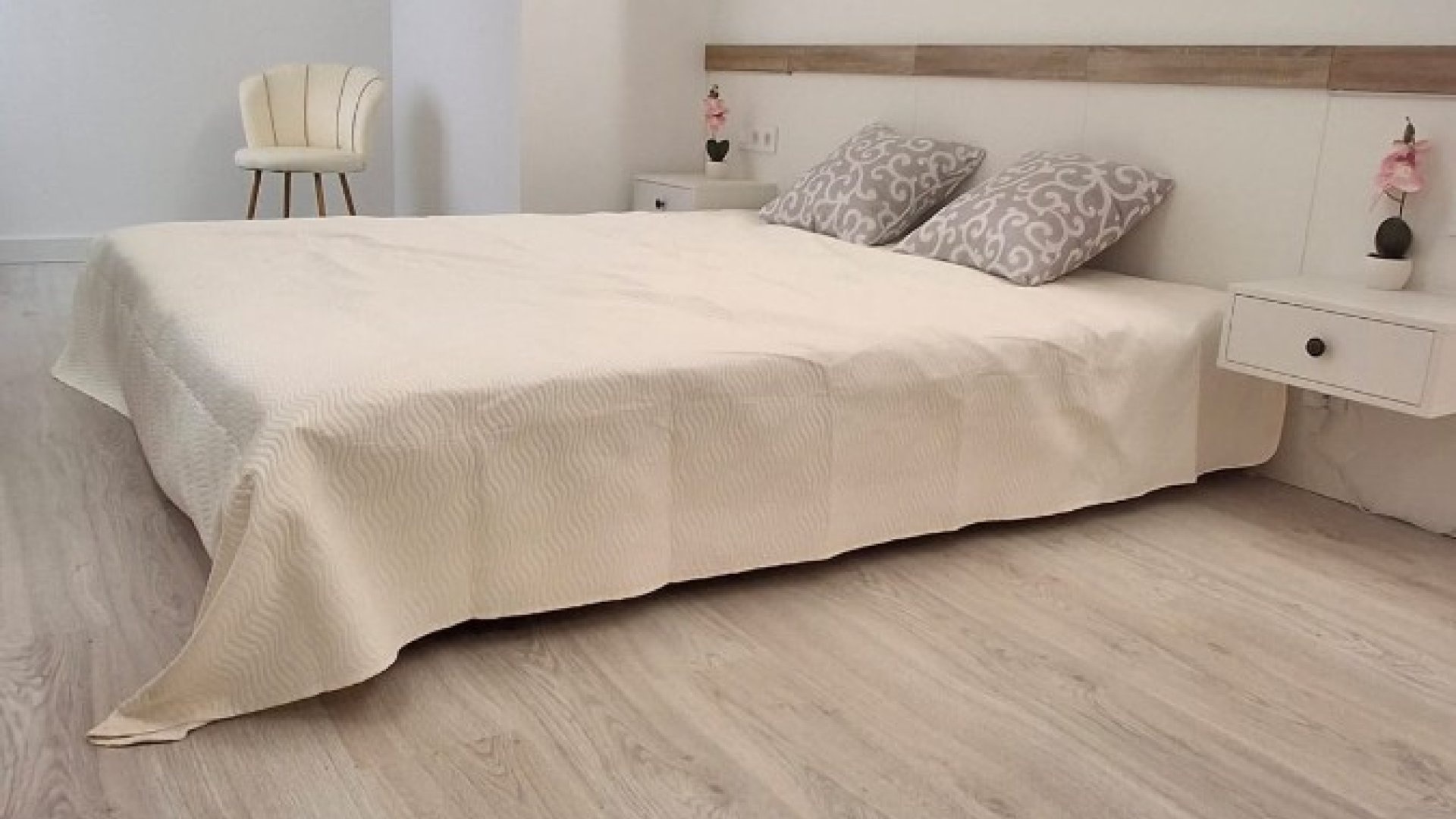 Revente - Appartements -
Torrevieja - Playa Acequion