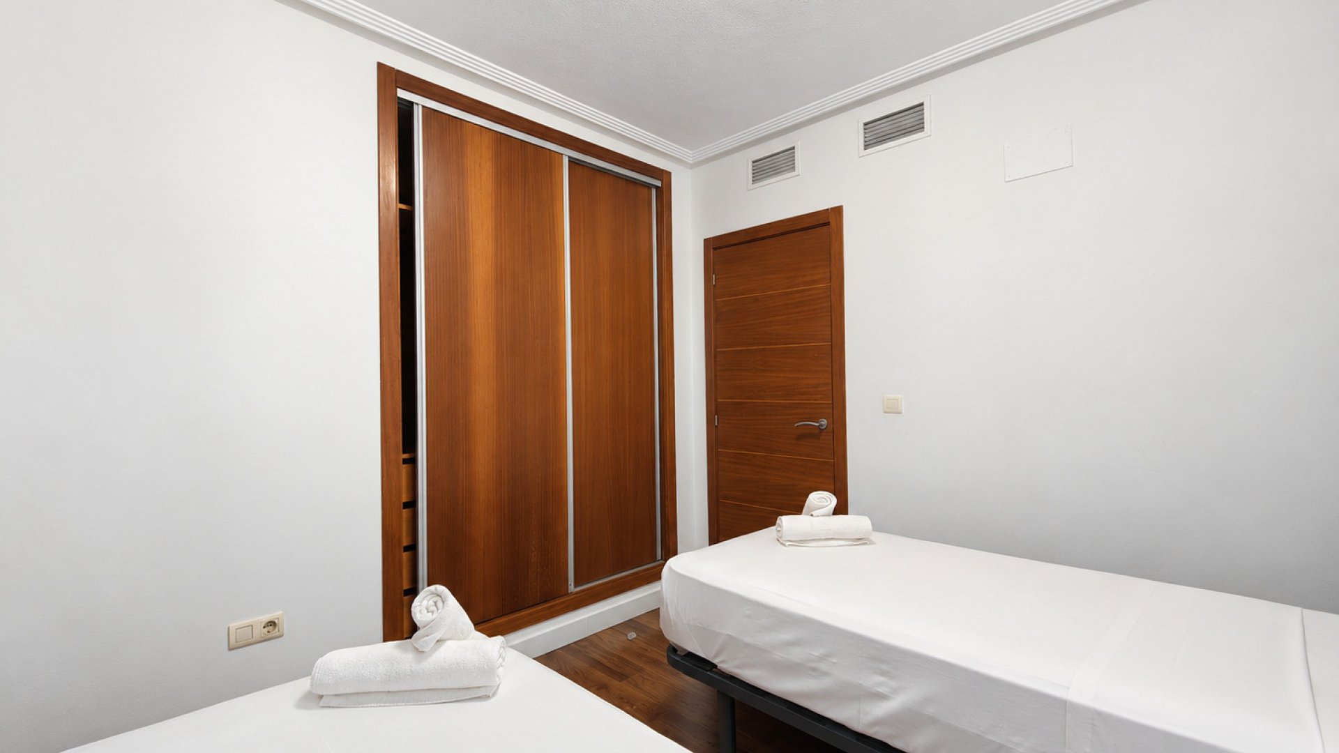 Revente - Appartements -
Torrevieja - Playa del Cura