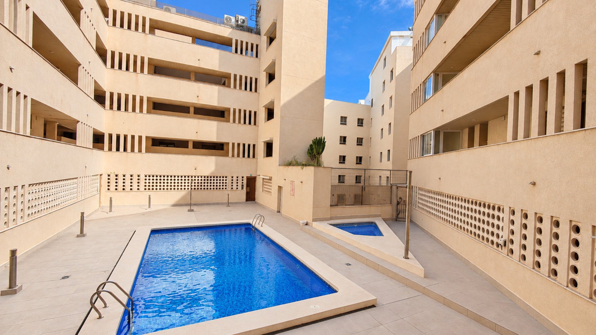 Revente - Appartements -
Torrevieja - Playa del Cura