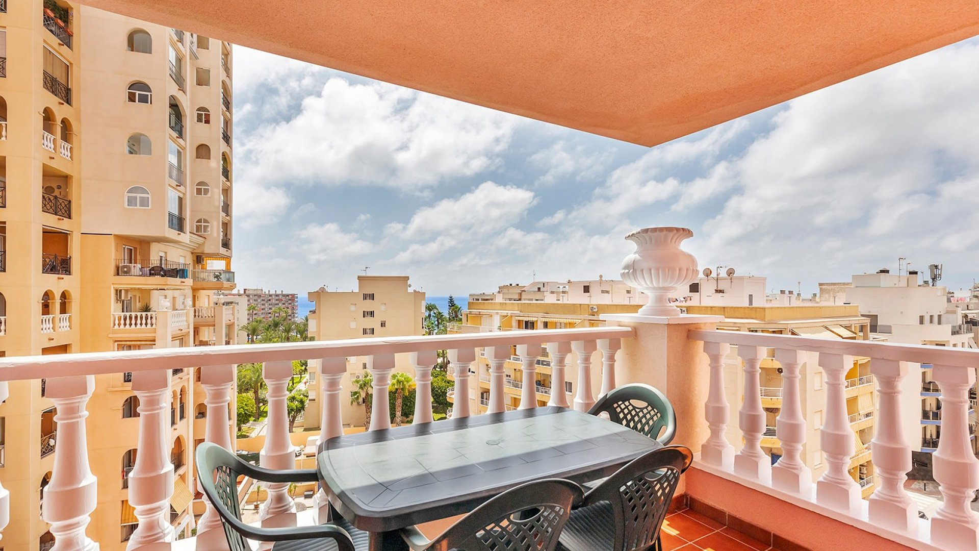 Revente - Appartements -
Torrevieja - Playa Los Locos