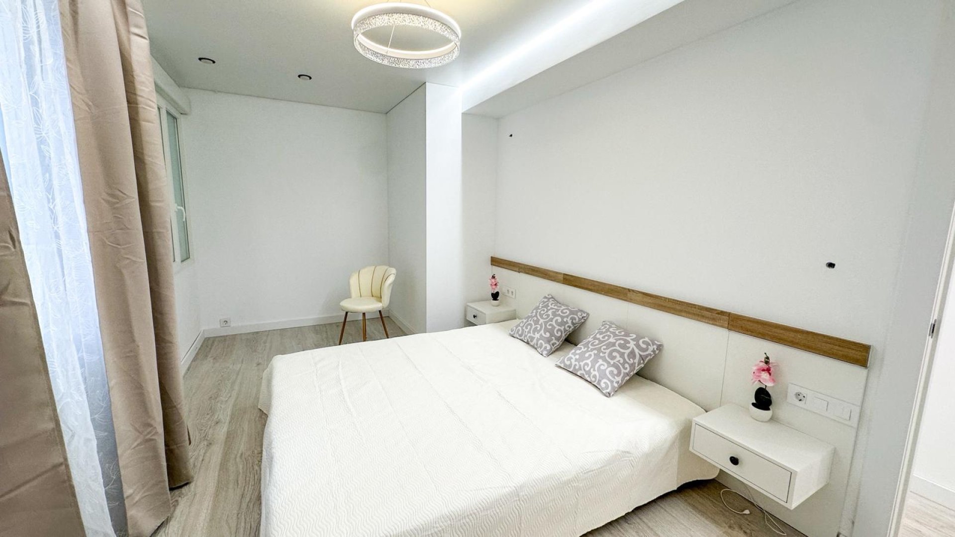 Revente - Appartements -
Torrevieja - Playa Los Naufragos