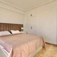 Revente - Appartements -
Torrevieja - Punta Prima