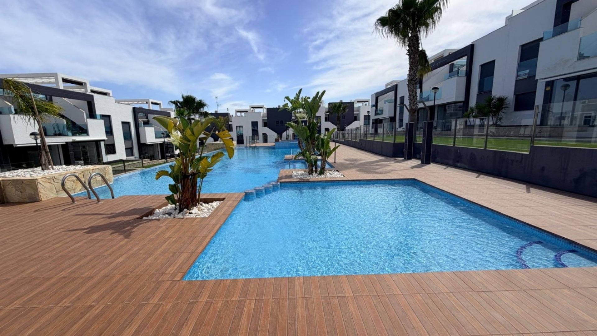 Revente - Appartements -
Torrevieja - Punta Prima