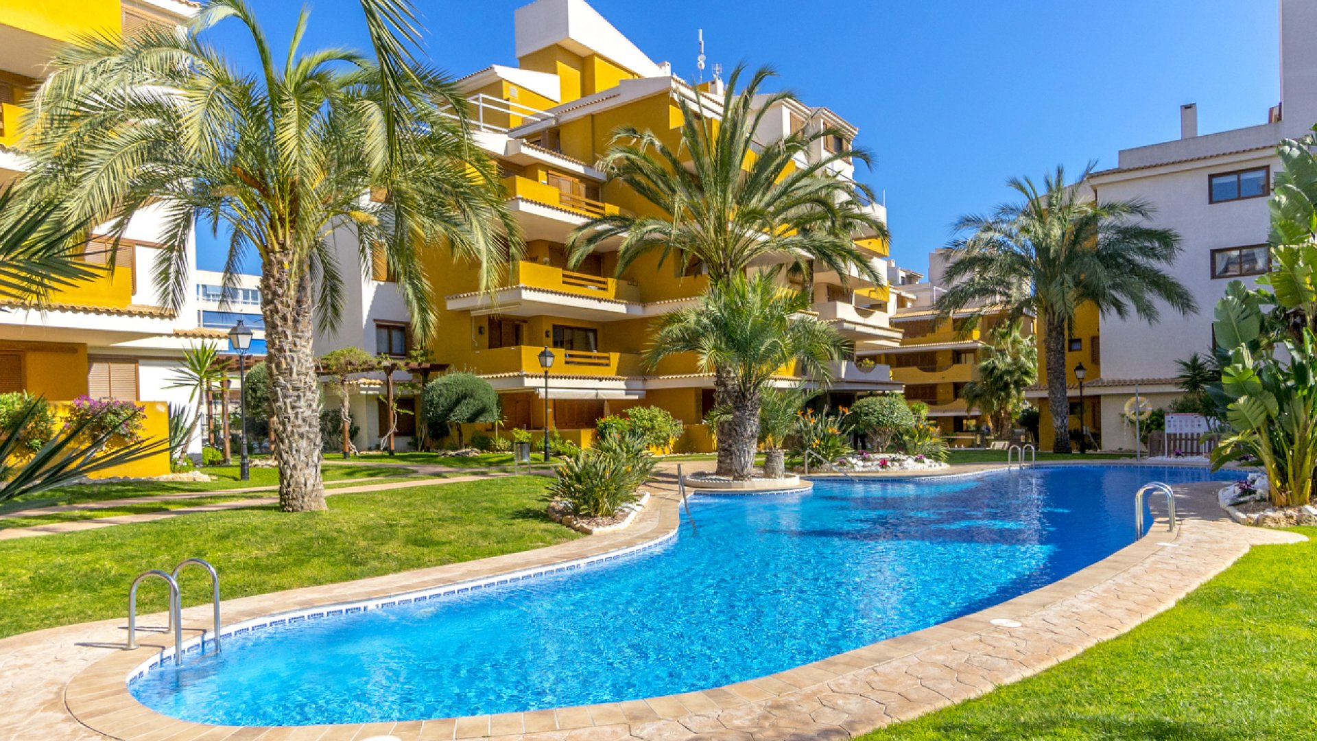 Revente - Appartements -
Torrevieja - Punta Prima