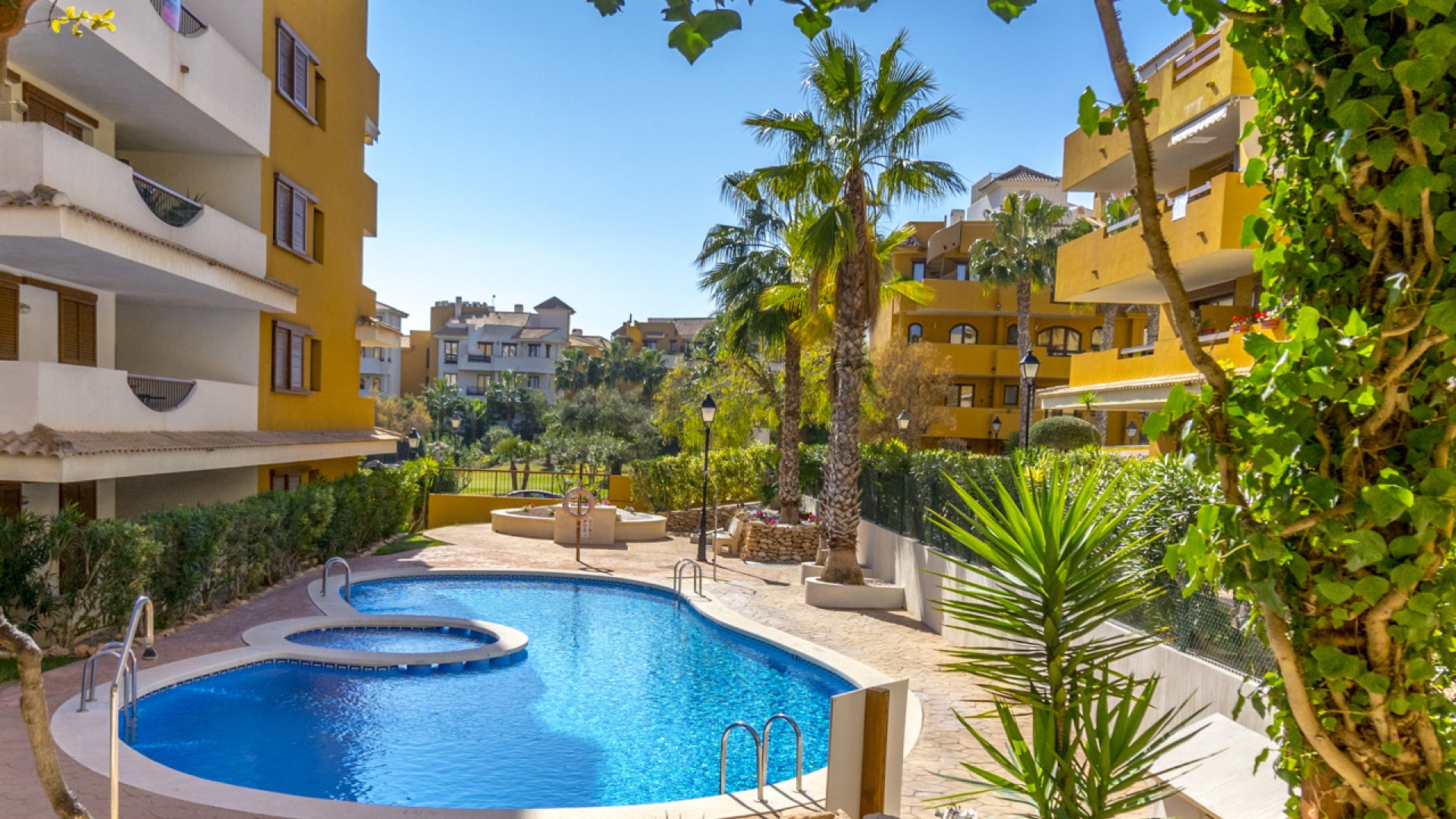 Revente - Appartements -
Torrevieja - Punta Prima