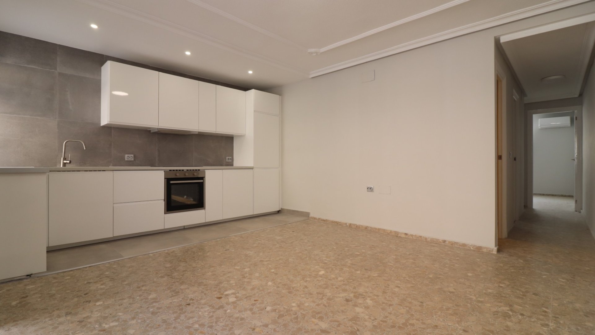 Revente - Appartements -
Torrevieja - Torre la mata