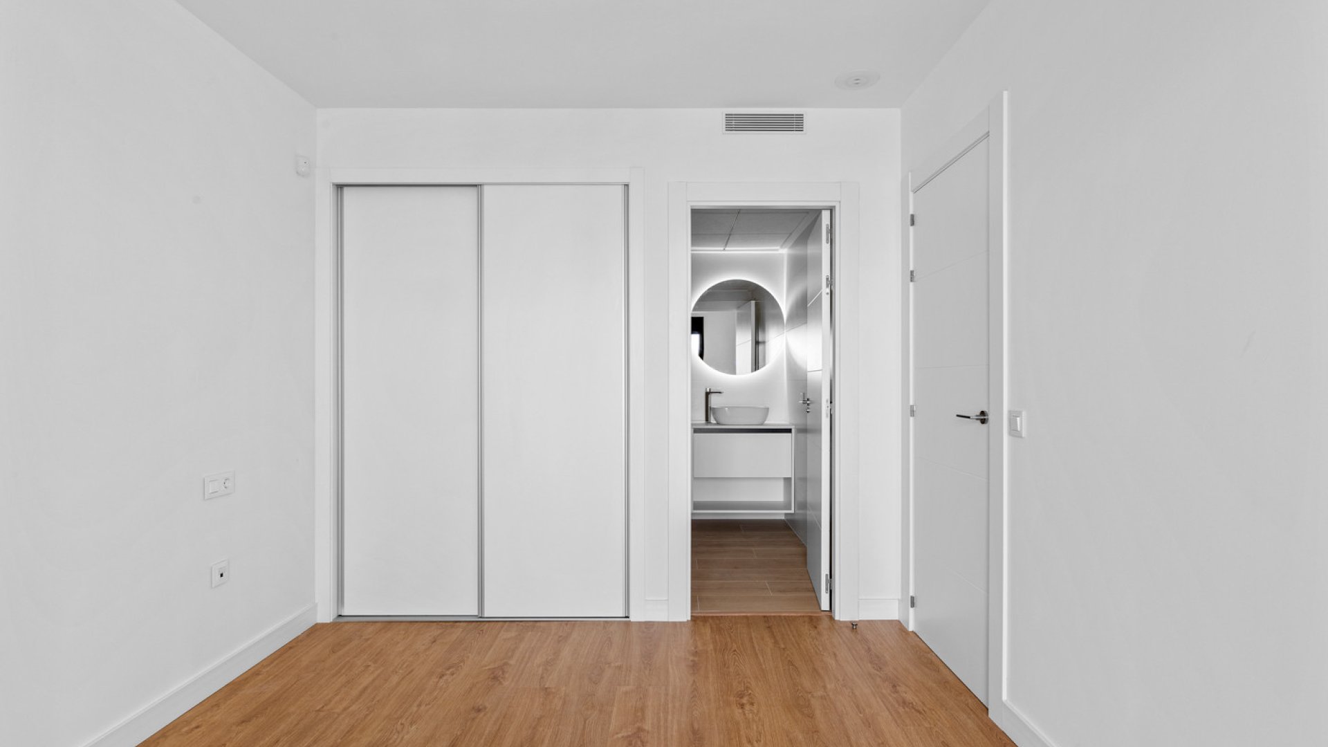 Revente - Appartements -
Villamartín - PAU 8