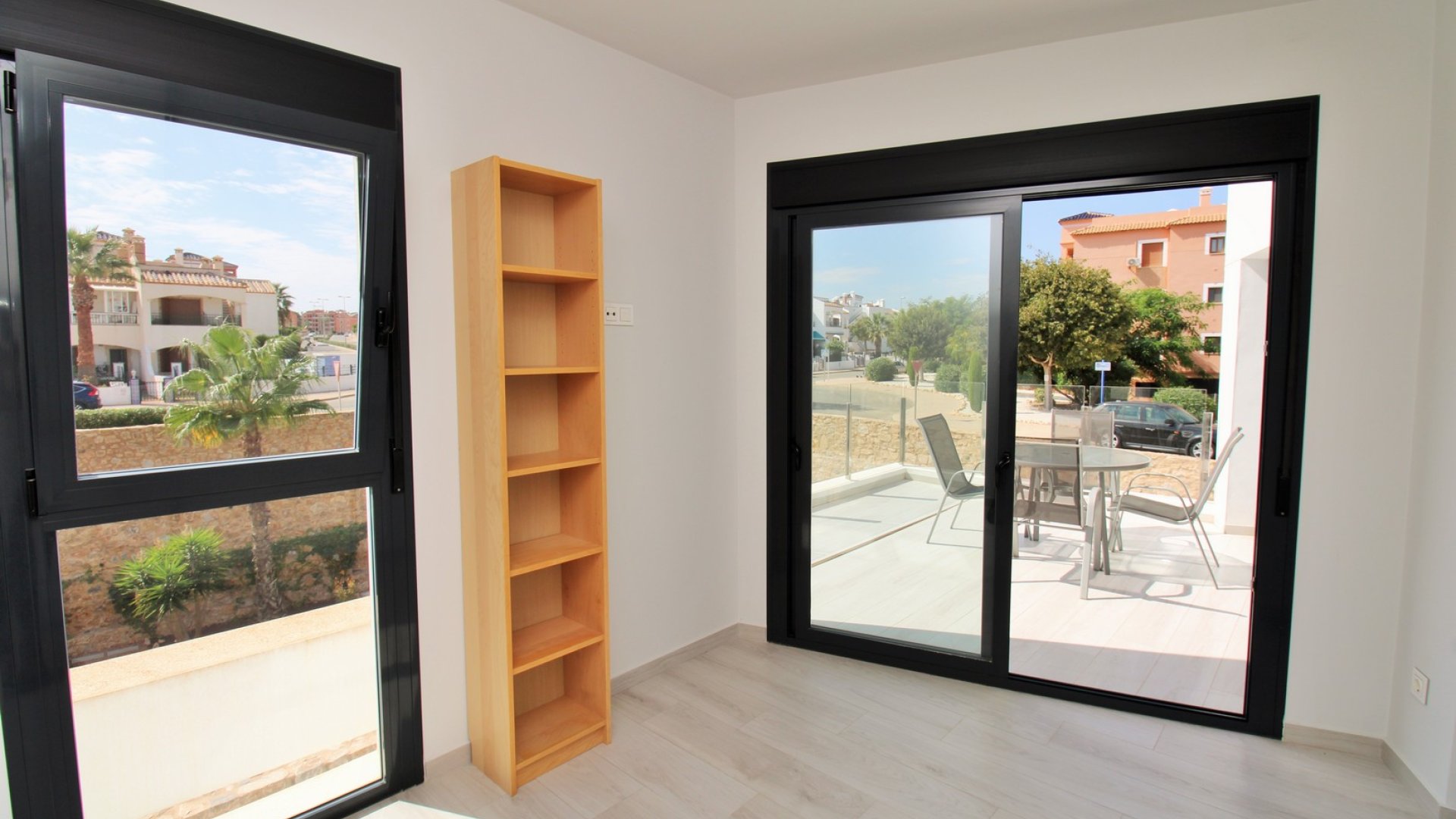 Revente - Appartements -
Villamartín - PAU 8