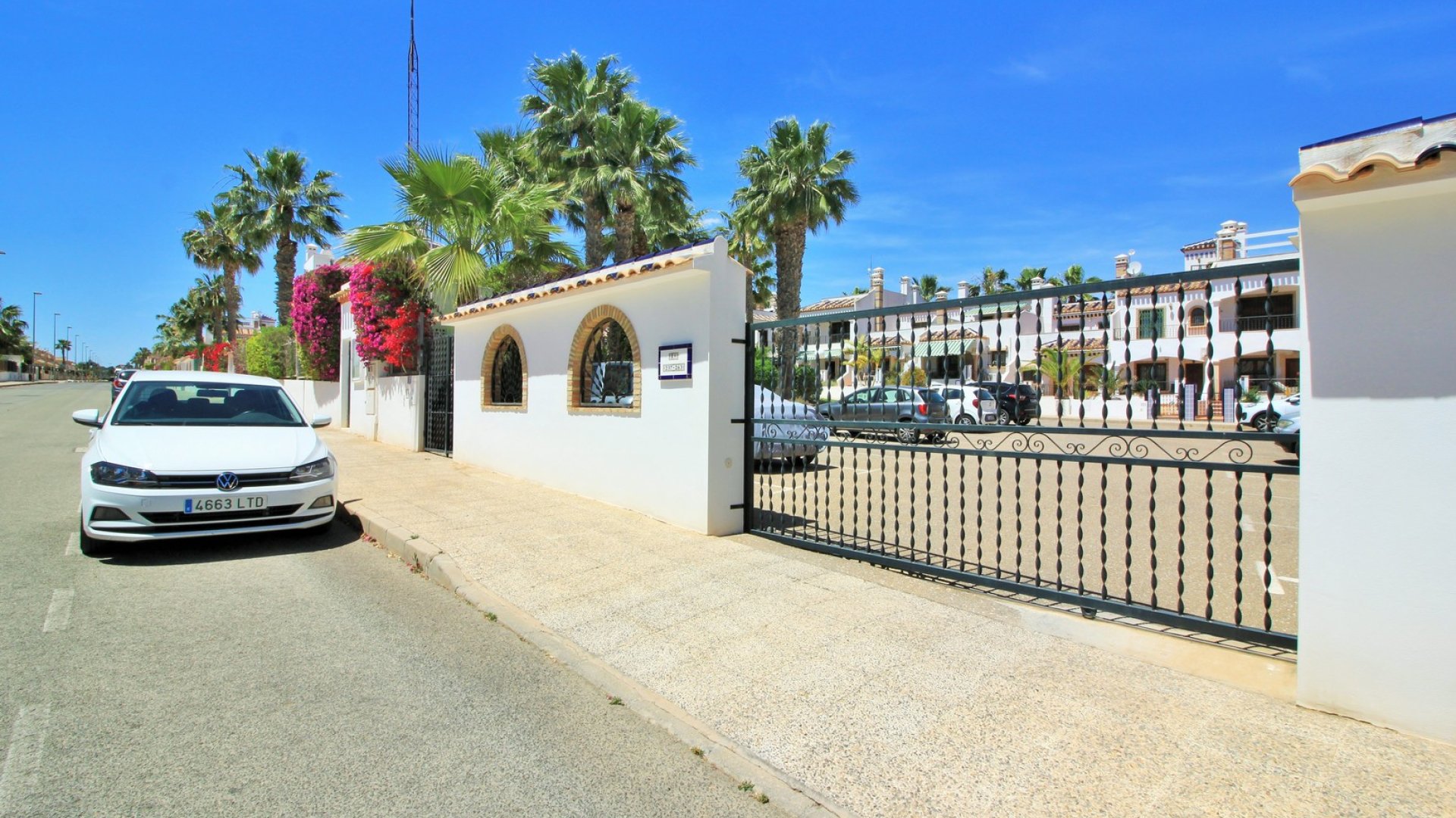 Revente - Appartements -
Villamartín - PAU 8