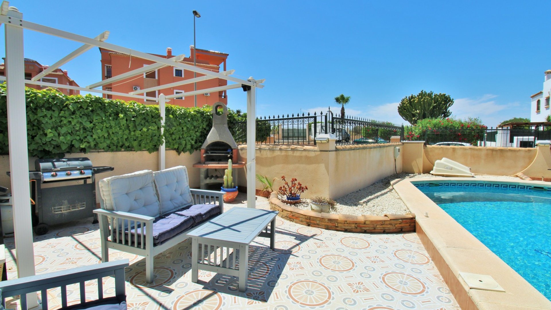 Revente - Appartements -
Villamartín - PAU 8