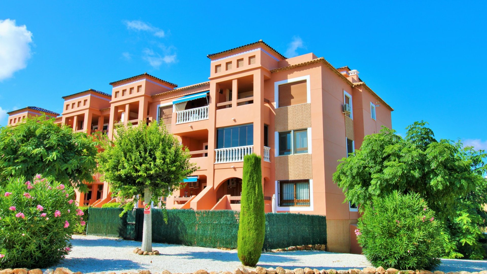 Revente - Appartements -
Villamartín - PAU 8