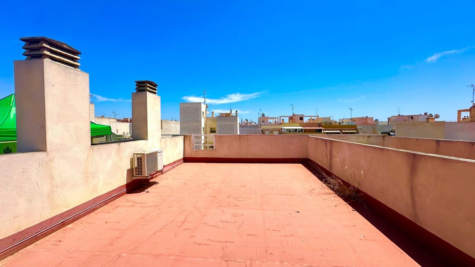 Revente - Attique -
Torrevieja - Center