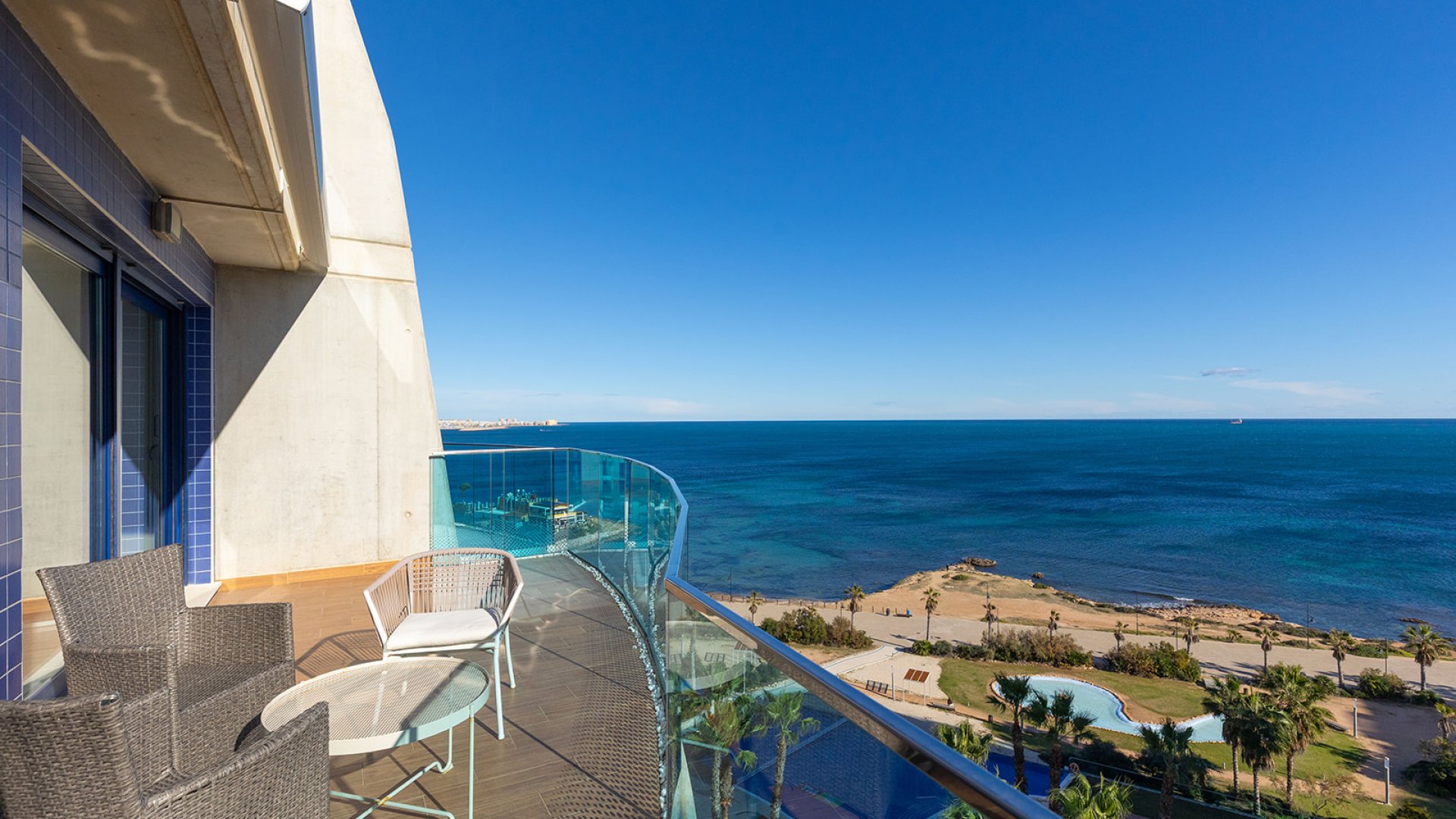 Revente - Attique -
Torrevieja - Punta Prima