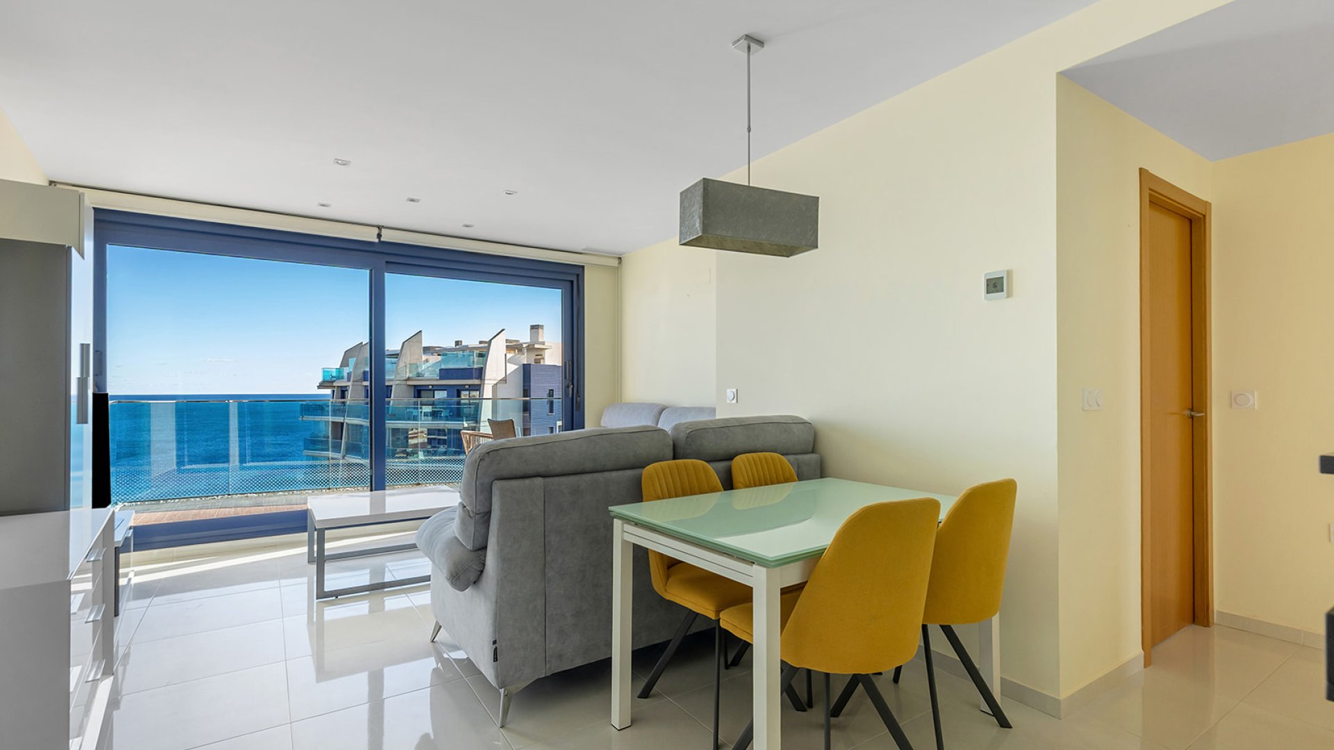 Revente - Attique -
Torrevieja - Punta Prima