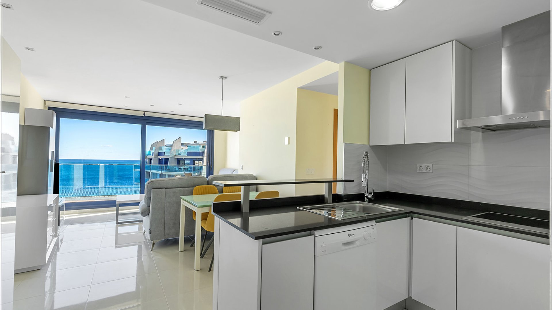 Revente - Attique -
Torrevieja - Punta Prima