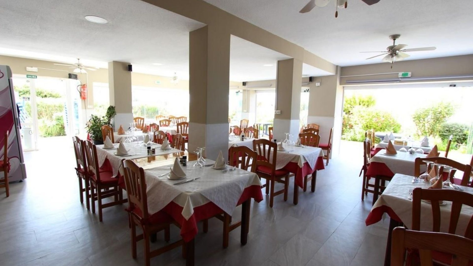 Revente - Commercial -
Calpe - Playa De Arenal