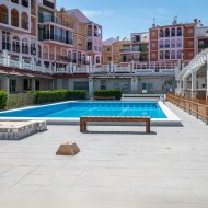 Revente - Commercial -
Torrevieja - La veleta