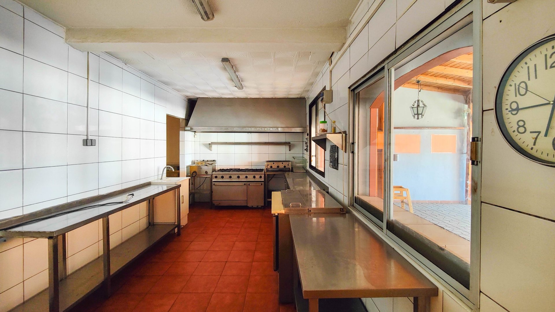 Revente - Commercial -
Torrevieja - San Luis