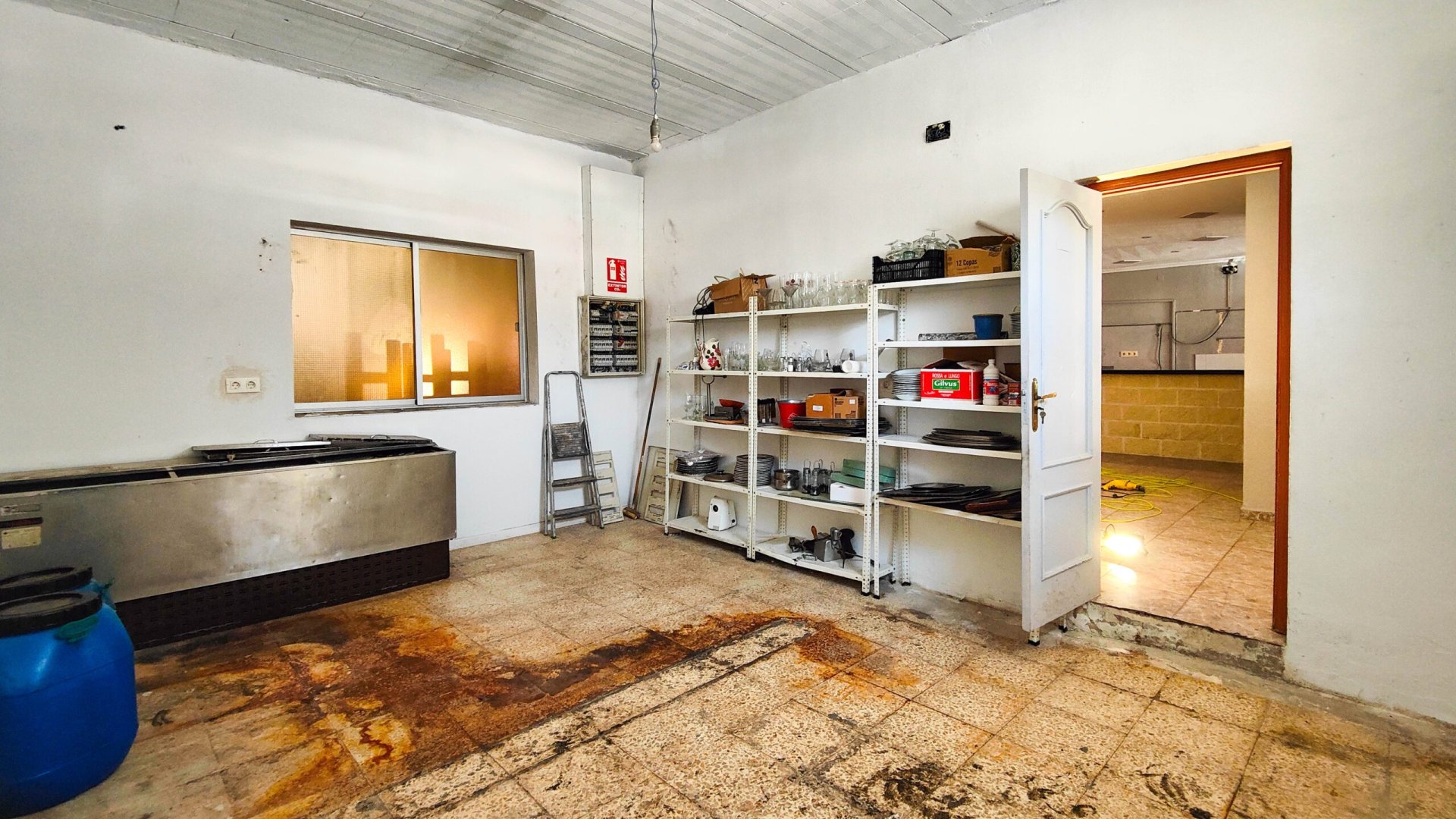 Revente - Commercial -
Torrevieja - San Luis