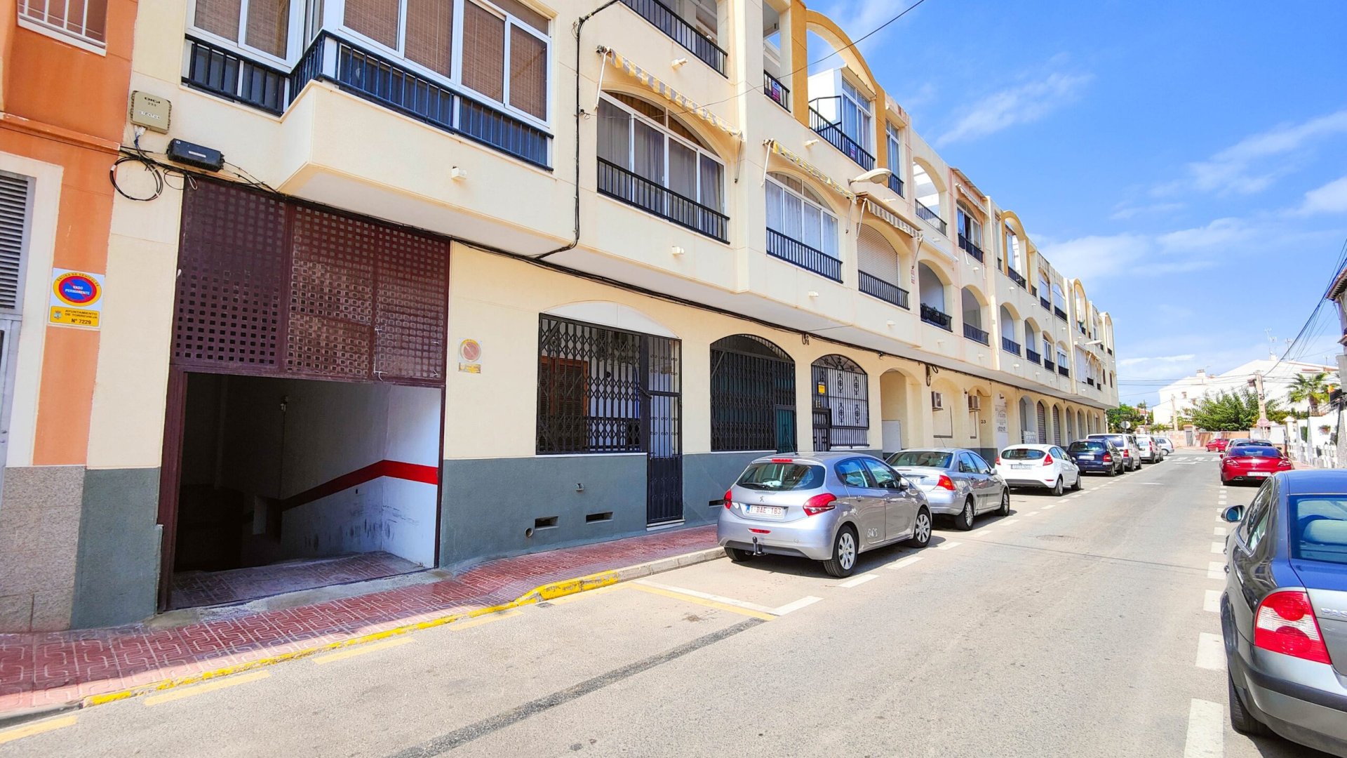 Revente - Garage -
Torrevieja - Playa del Cura