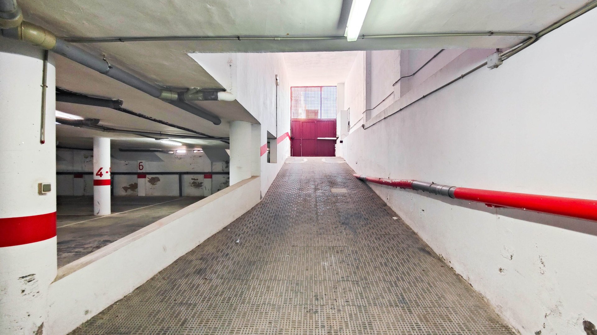 Revente - Garage -
Torrevieja - Playa del Cura