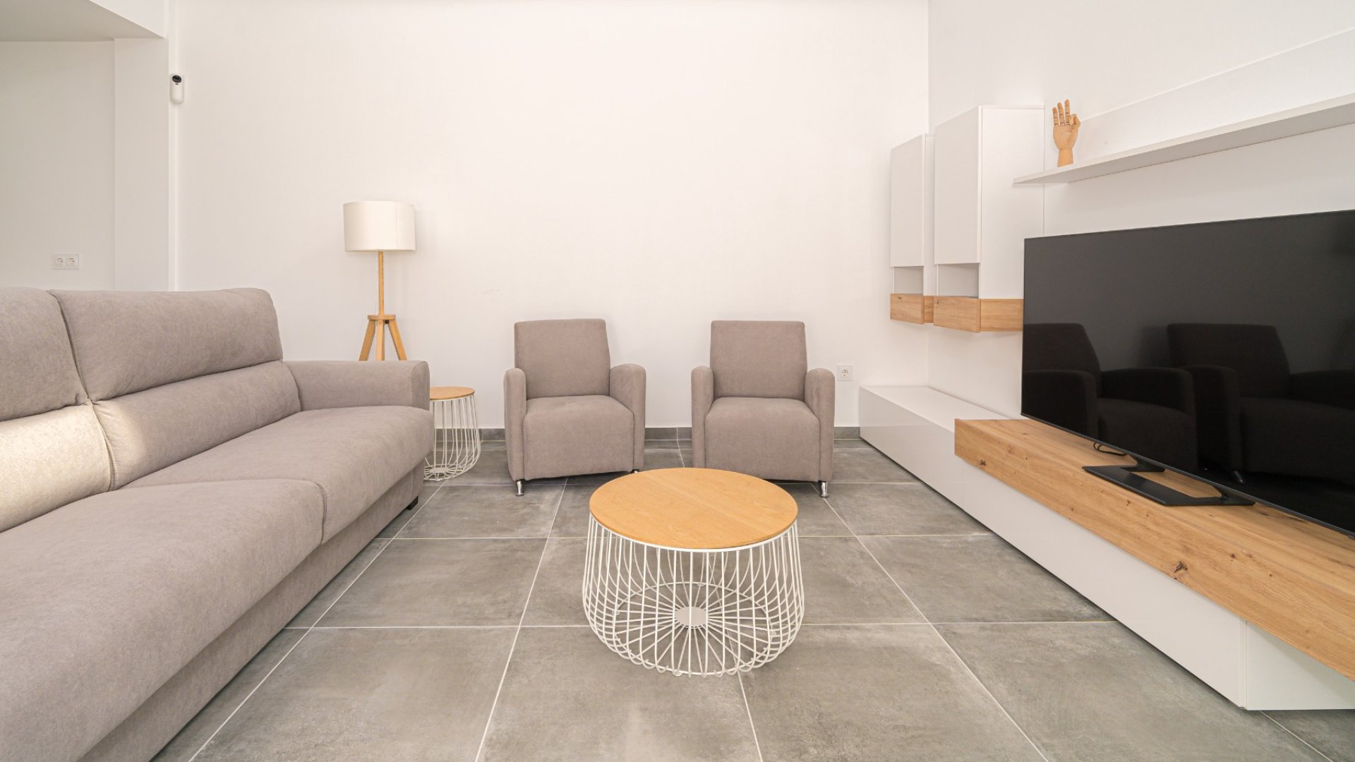 Revente - House - Semi-Detached House -
Daya Nueva