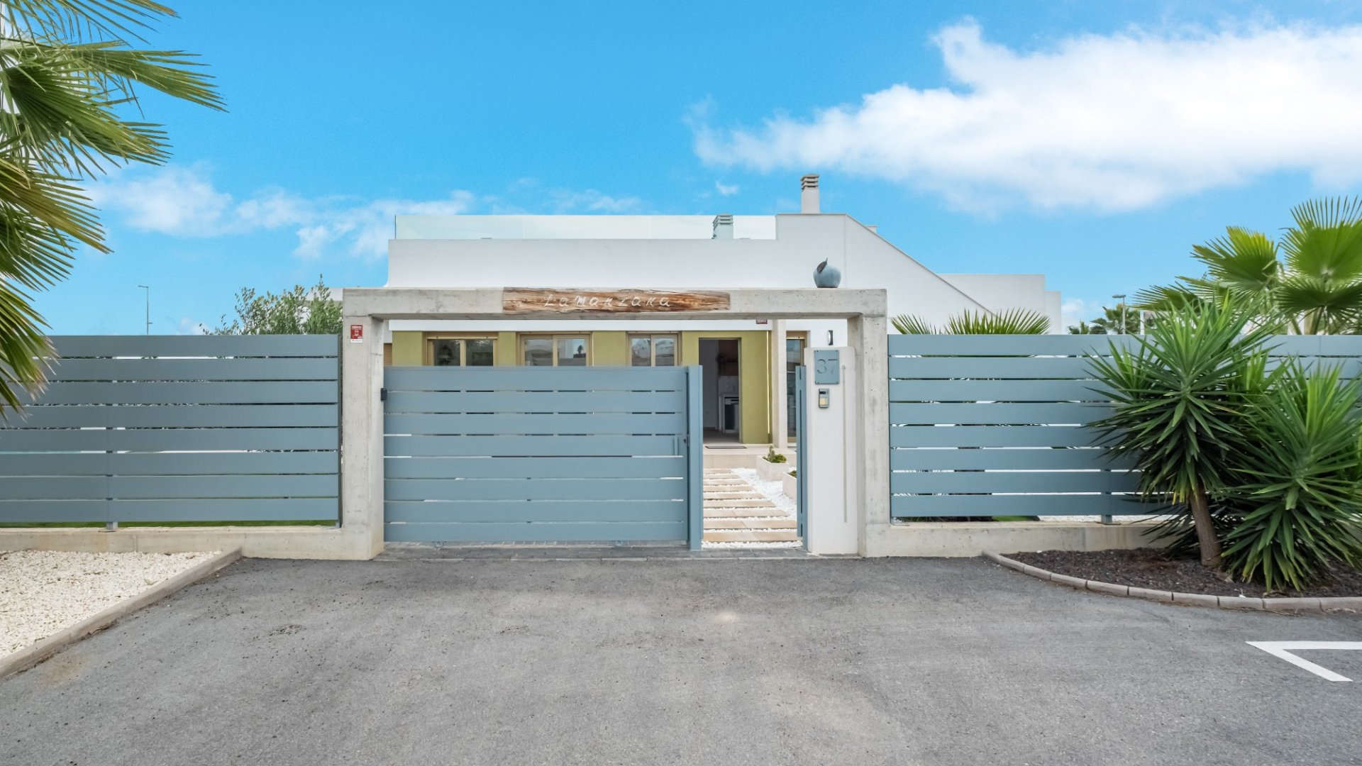 Revente - House - Semi-Detached House -
Orihuela Costa - Vistabella