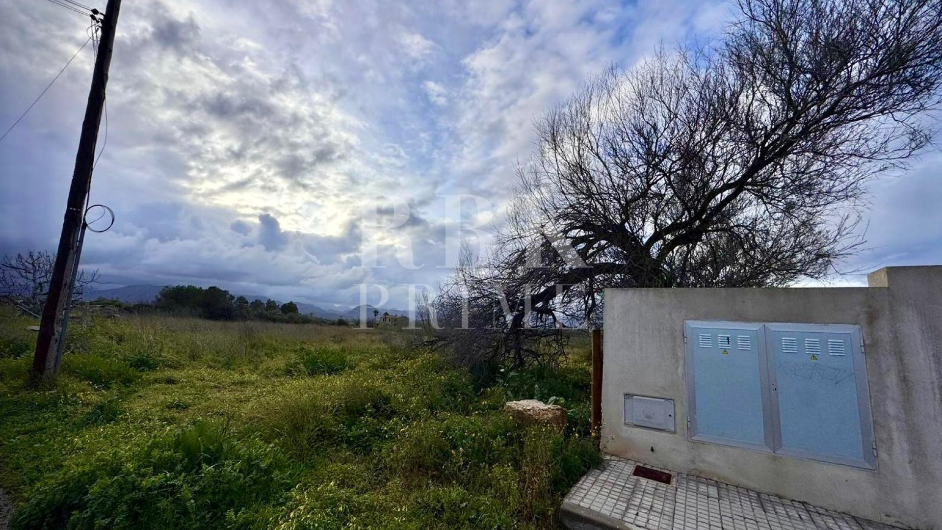 Revente - Land -
Alcudia - Es Barcarás