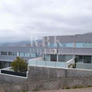 Revente - Land -
Madeira