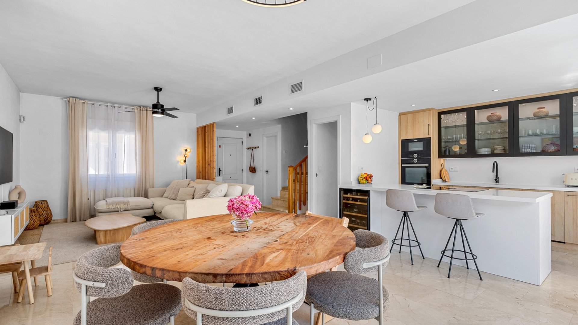 Revente - Maison de ville -
Alicante - Playa San Juan