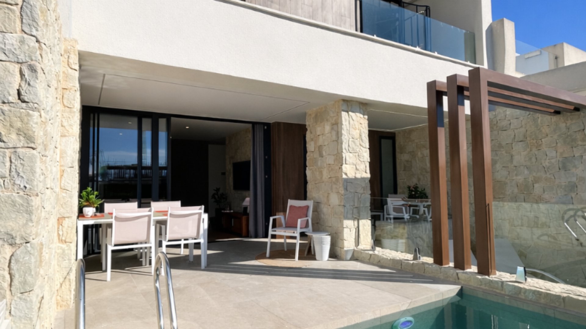 Revente - Maison de ville -
Dolores - Pueblo