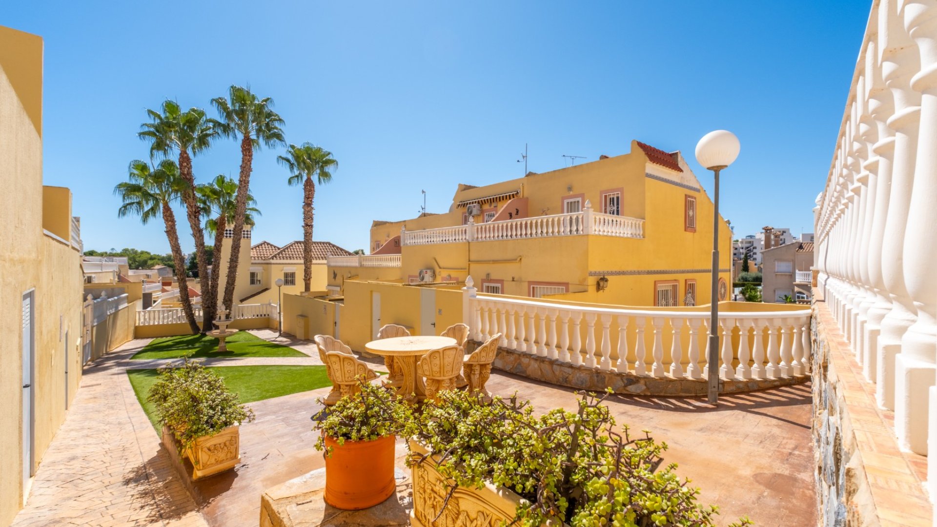 Revente - Maison de ville -
Orihuela Costa - Las Filipinas