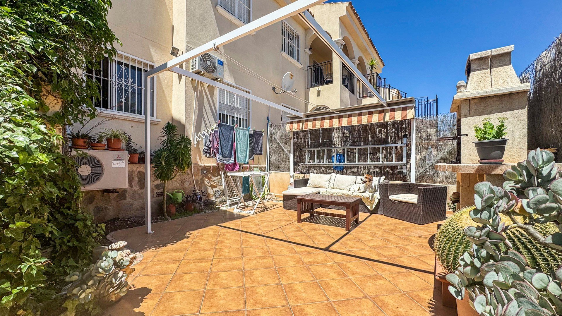 Revente - Maison de ville -
Orihuela Costa - Los Almendros-La Florida