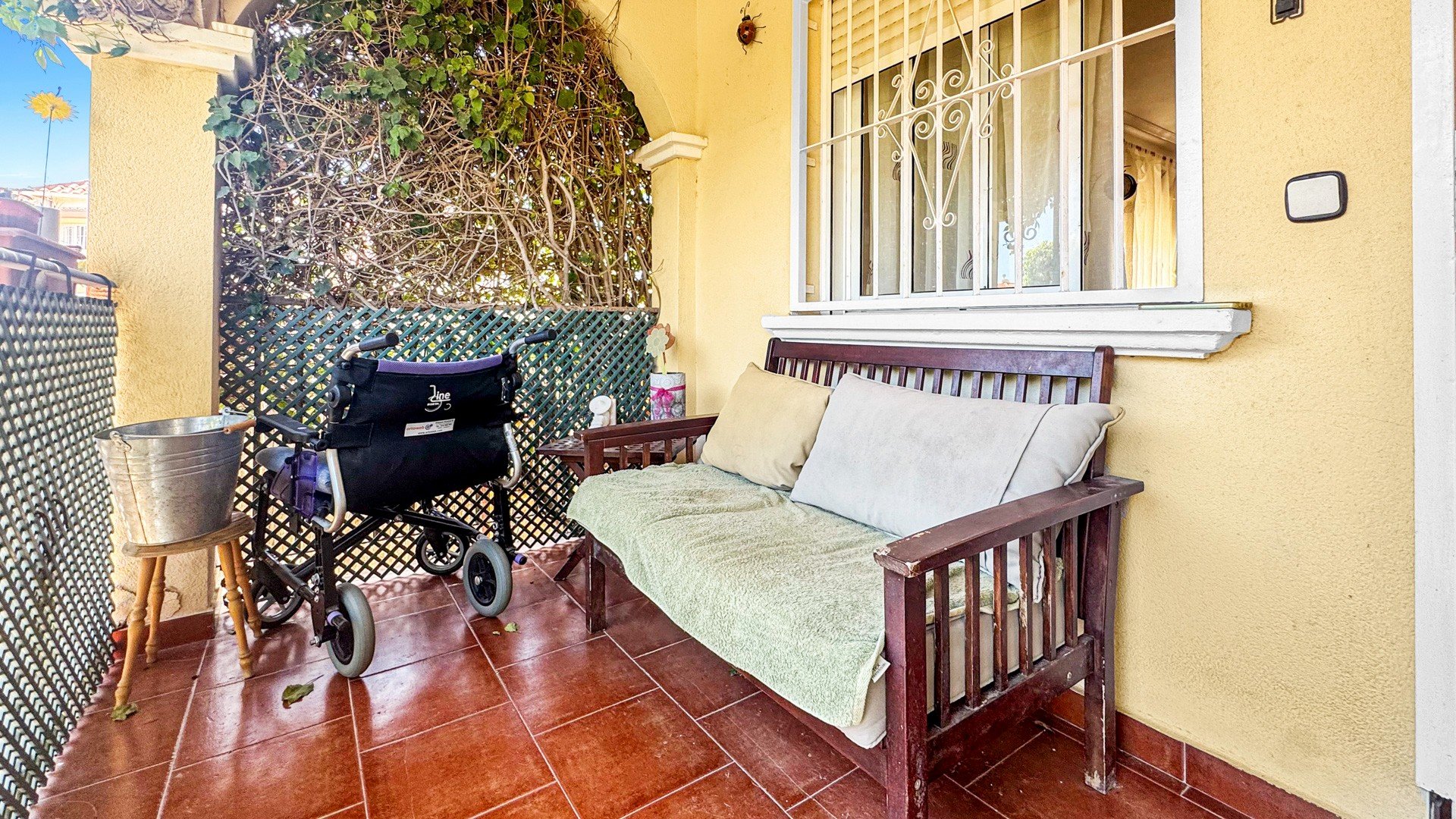Revente - Maison de ville -
Orihuela Costa - Los Almendros-La Florida