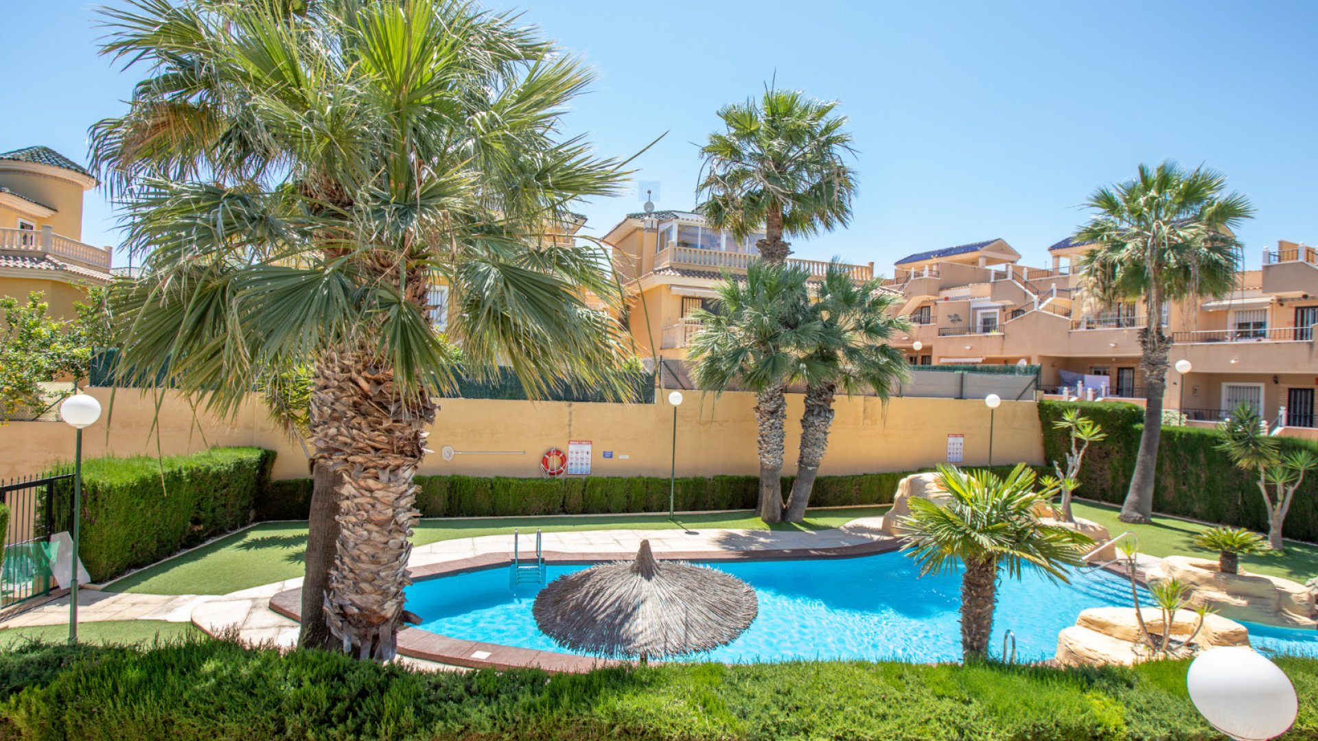 Revente - Maison de ville -
Orihuela Costa - Villamartín