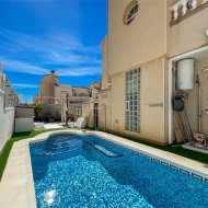 Revente - Maison de ville -
Orihuela Costa - Villamartín